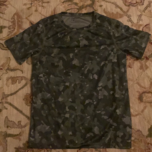 Bundle w/Camouflage Shirt and Shorts - Picture 1 of 4